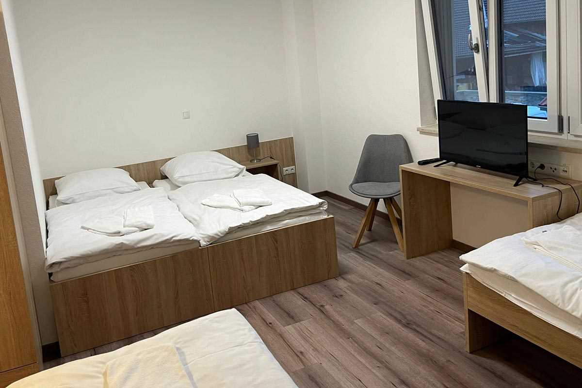 Hotel75